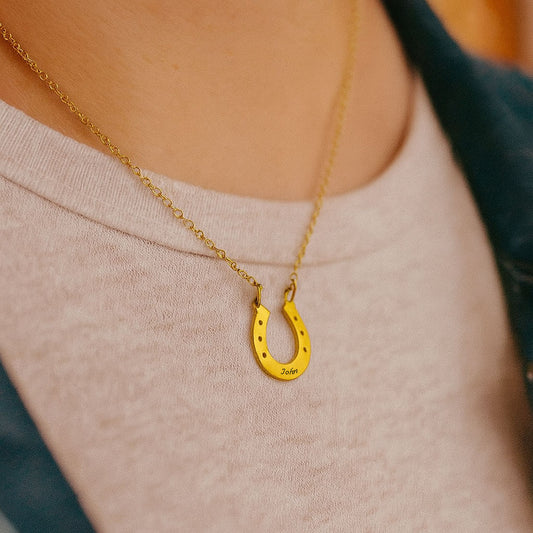 Horseshoe Gold Pendant Necklace