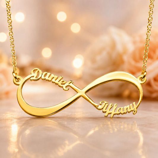Infinity Necklace with names laser cut